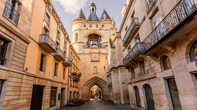 โรงแรมใกล้Grosse Cloche