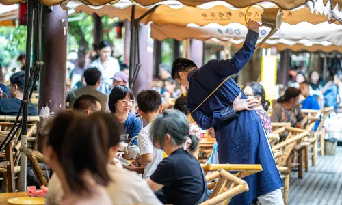 Teahouse Culture Experiences in Chengdu
