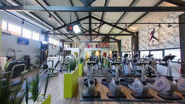 Keep Cool Aix-en-Provence Center Republic