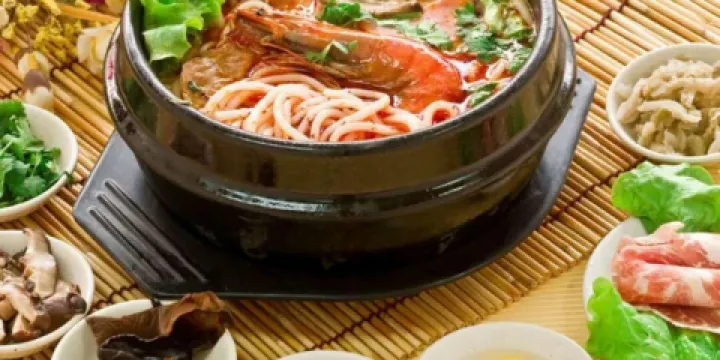 狀元閣過橋米線