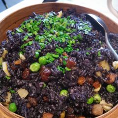 谷谷鸡海鲜(凉城店) User Photo