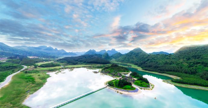 Jiqingli Xianhu Tourism Resort
