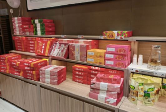 JIAHUAXIANHUABING User Photo