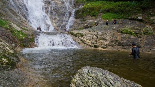 Lata Iskandar Waterfall Tapah