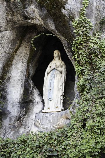 Grotte de Massabielle