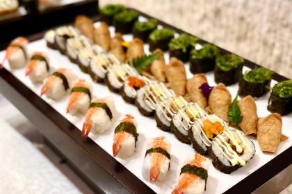 ZHONG YOU HUA YUAN JIU DIAN YA DIAN XI CAN TING