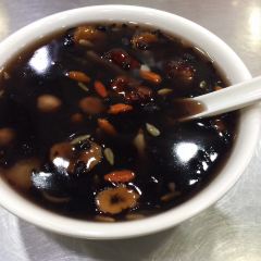 Xi an Jiasan Stuffed With Juicy Pork Baoziguan 여행 사진