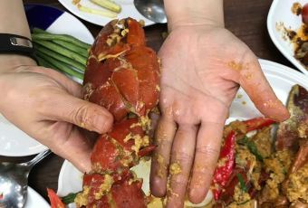 Thajene Chomchan User Photo