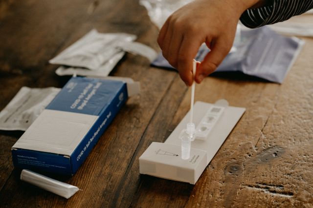 Vietnam Reopening: Quarantine Free Travel and More 4 COVID-19 rapid antigen test kit