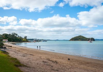 Paihia Beach