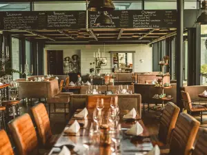 Check Inn Foodport