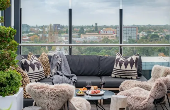 2KW Bar & Restaurant