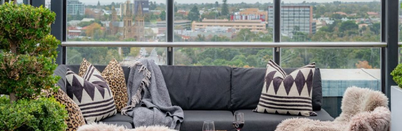 2KW Bar & Restaurant