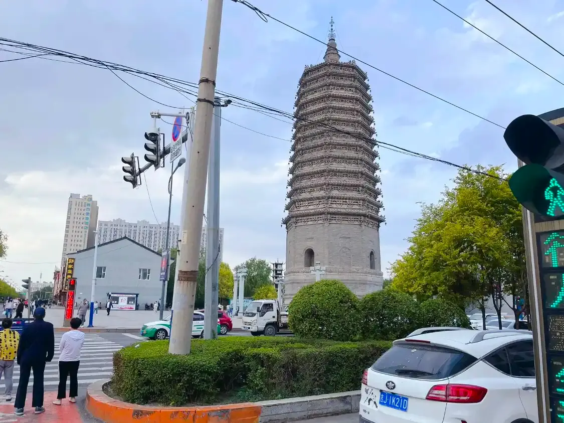 Hotels near Nong'an Ancient Pogoda