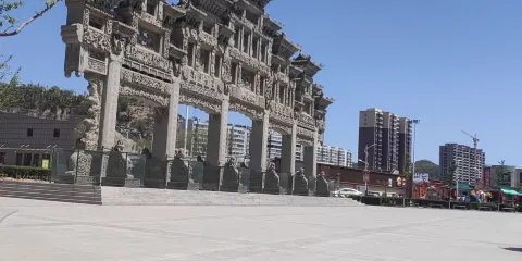 子洲廣場石牌樓