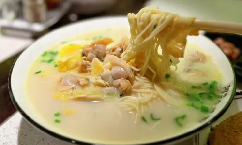 Ada Dongtai Fish Soup Mian