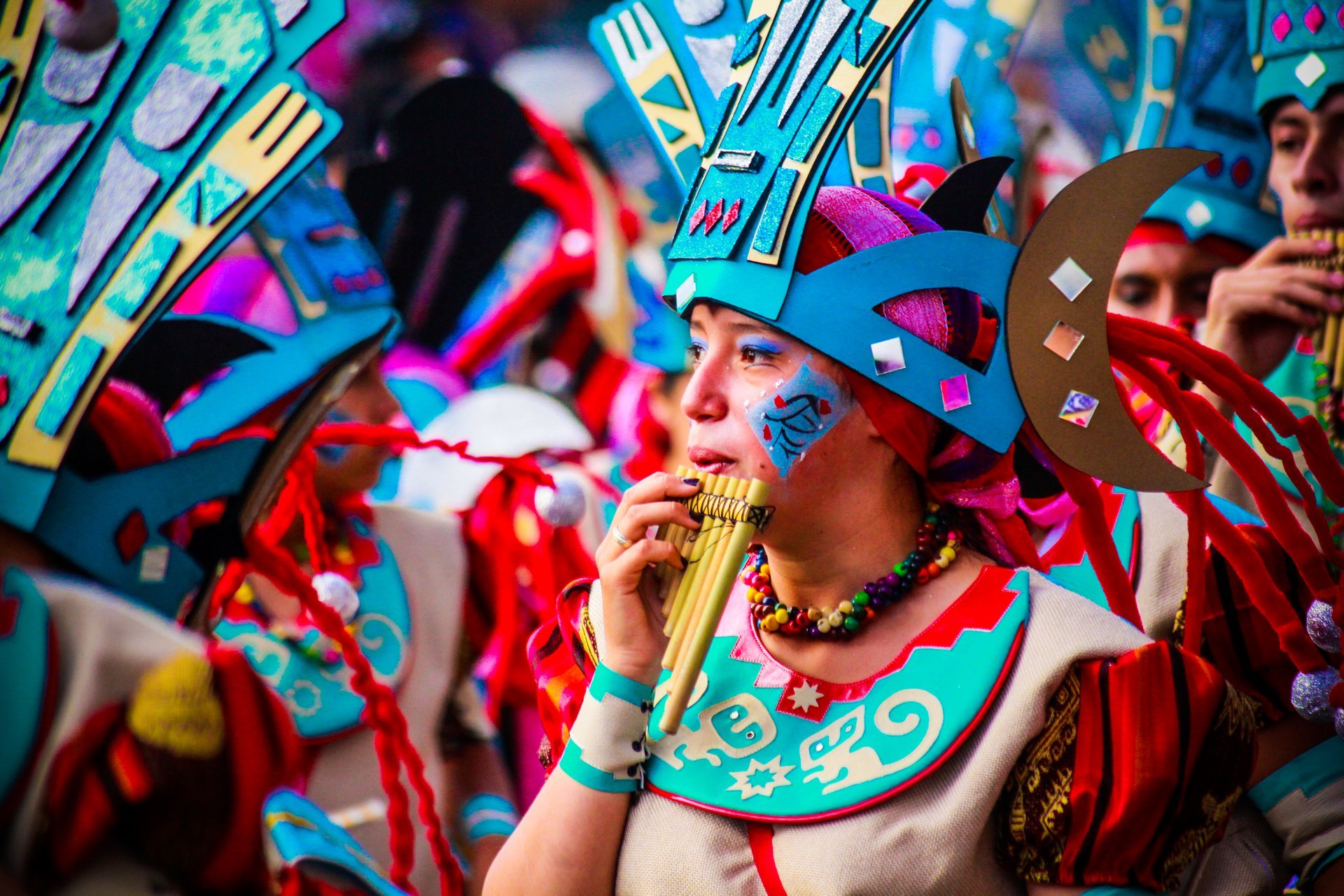 블랙스 앤드 화이츠 카니발 | 파스토