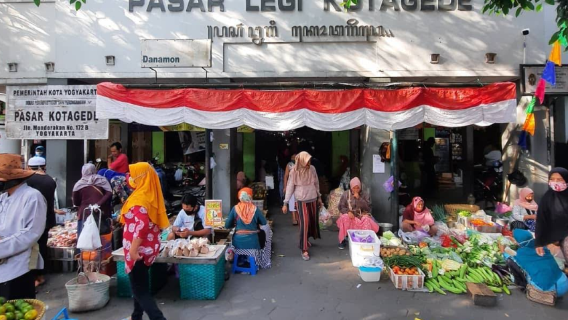 Legi Kotagede Traditional Market