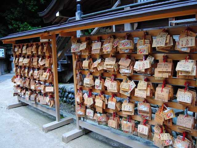 慢遊東京｜近郊深大寺 | 不妨來試試求姻緣