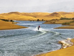 พื้นที่ท่องเที่ยวระบบนิเวศของทะเลสาบอู่ไห่