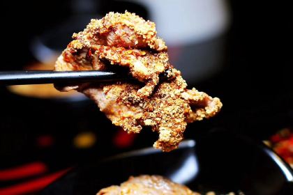 火燒天特色火盆燒烤