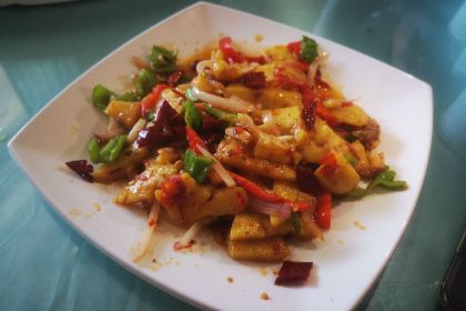 Lucaogou99haojinpaimeiwei Restaurant