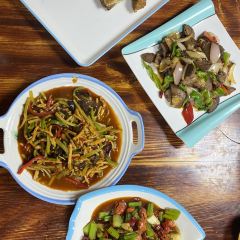 喀纳斯蝴蝶餐厅 User Photo