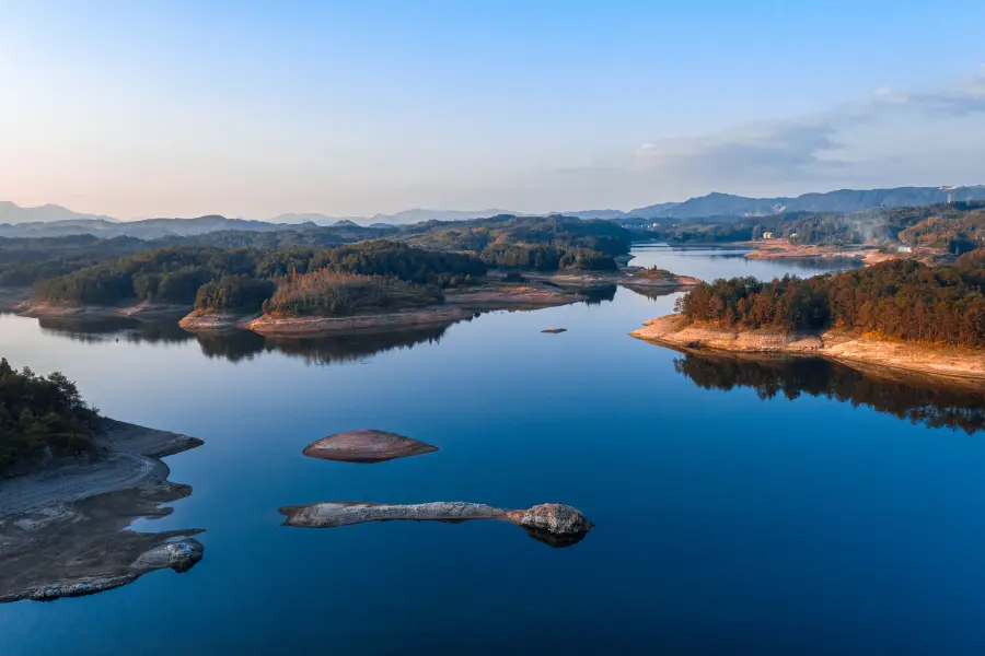 Zhenandaxiagufeiyunhu Sceneic Area