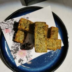 荟廷·晶萃(静安晶品店) User Photo