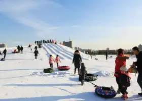 內蒙古賽馬場仟勝冰雪體育園
