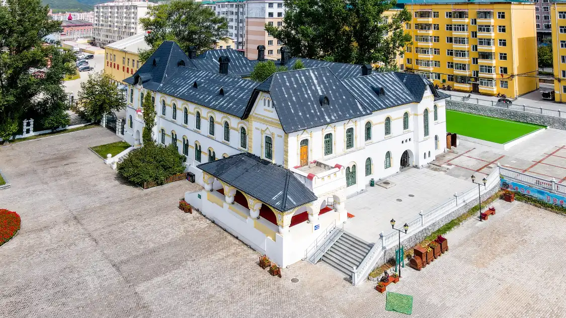 Hotel in zona Suifenhe Railway Great White Building