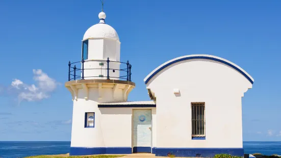 Tacking Point Lighthouse