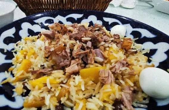 Besh Qozon 中亞抓飯中心（Central Asian Pilaf Center）