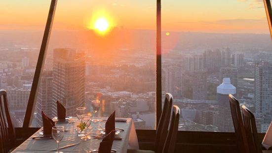 Top of Vancouver Revolving Restaurant