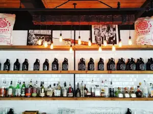 Moby Dick Brewing Co.