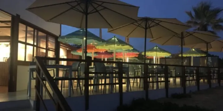 Sem Espinhas Cabeço