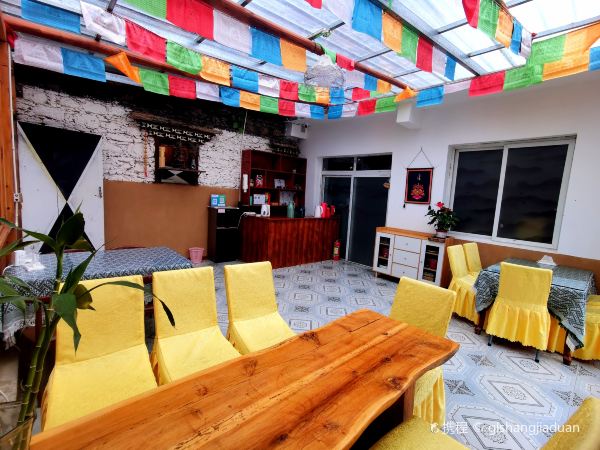 山妖·麓云山院·餐厅