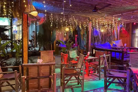 Ketum Bar Samui