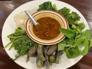 Feel Myanmar Food