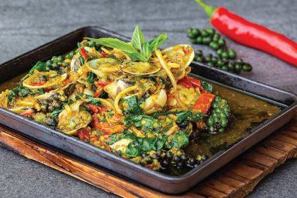 Baan Dum Oceanfront Seafood