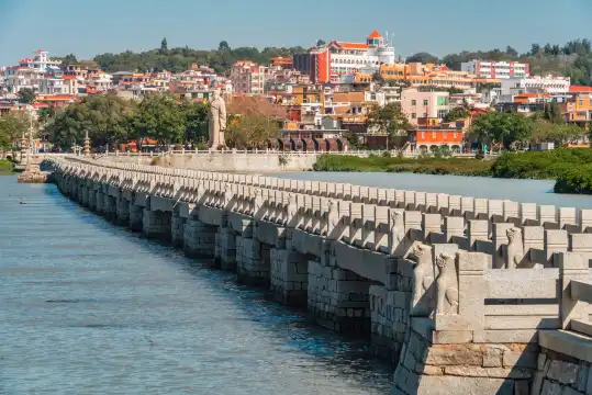 鄰近洛陽橋的酒店