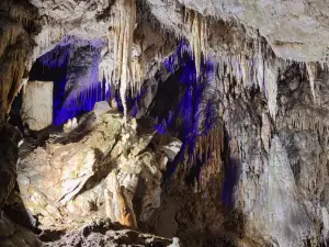 Yagodinska Cave