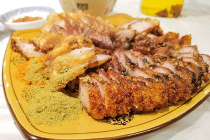 牛满堂土菜馆·跷脚牛肉(峨眉店)