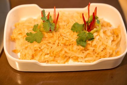 福记东北人家铁锅炖