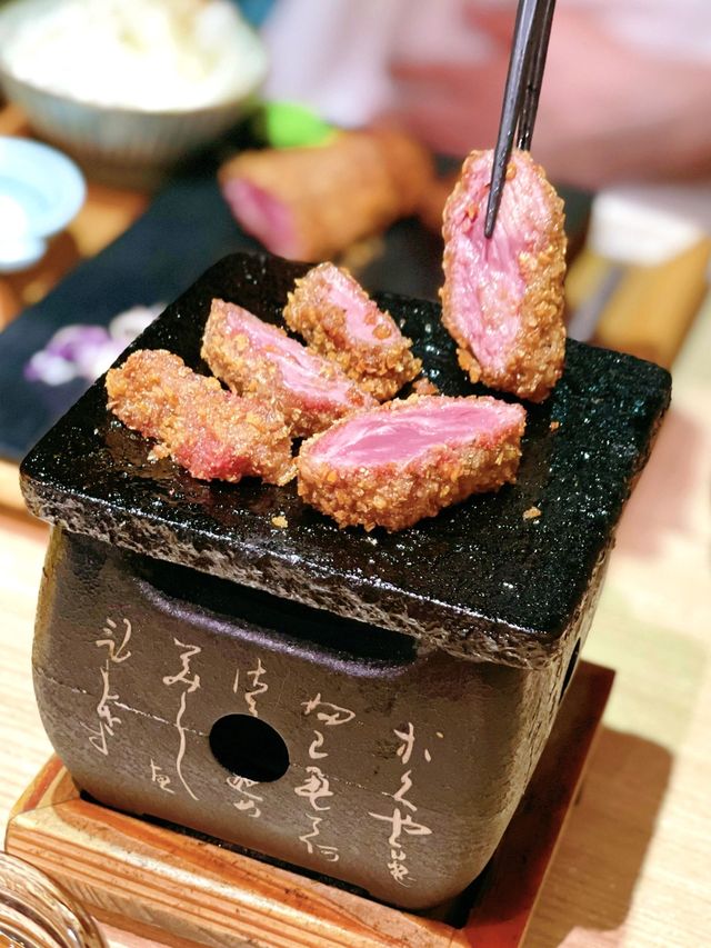旺角人氣吉列牛忌廉烏冬