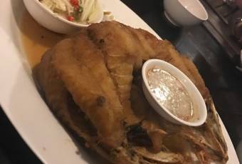 Moom Aroi Na Kluea張用戶圖片