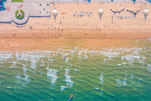 Hotels near Yangguang Hai'an Menghuan Beach