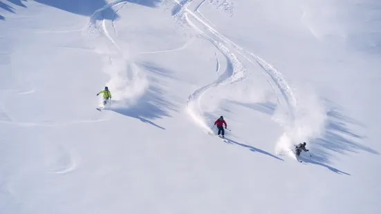 羅山必捷滑雪場