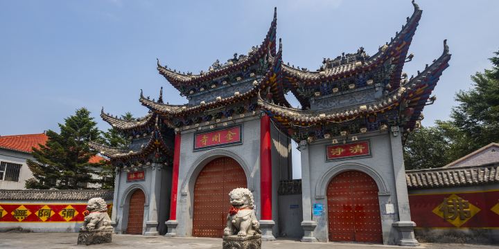 Jingang Temple （West Gate）