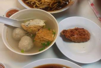 Kedai Makanan May King user photo